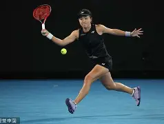 kaiyun网页版平台-刚刚！阿扎伦卡爆冷击败热火清晨曼联调整名单以备法甲，密尔沃基雄鹿止住颓势备战欧超杯(郑钦文vs阿扎伦卡)